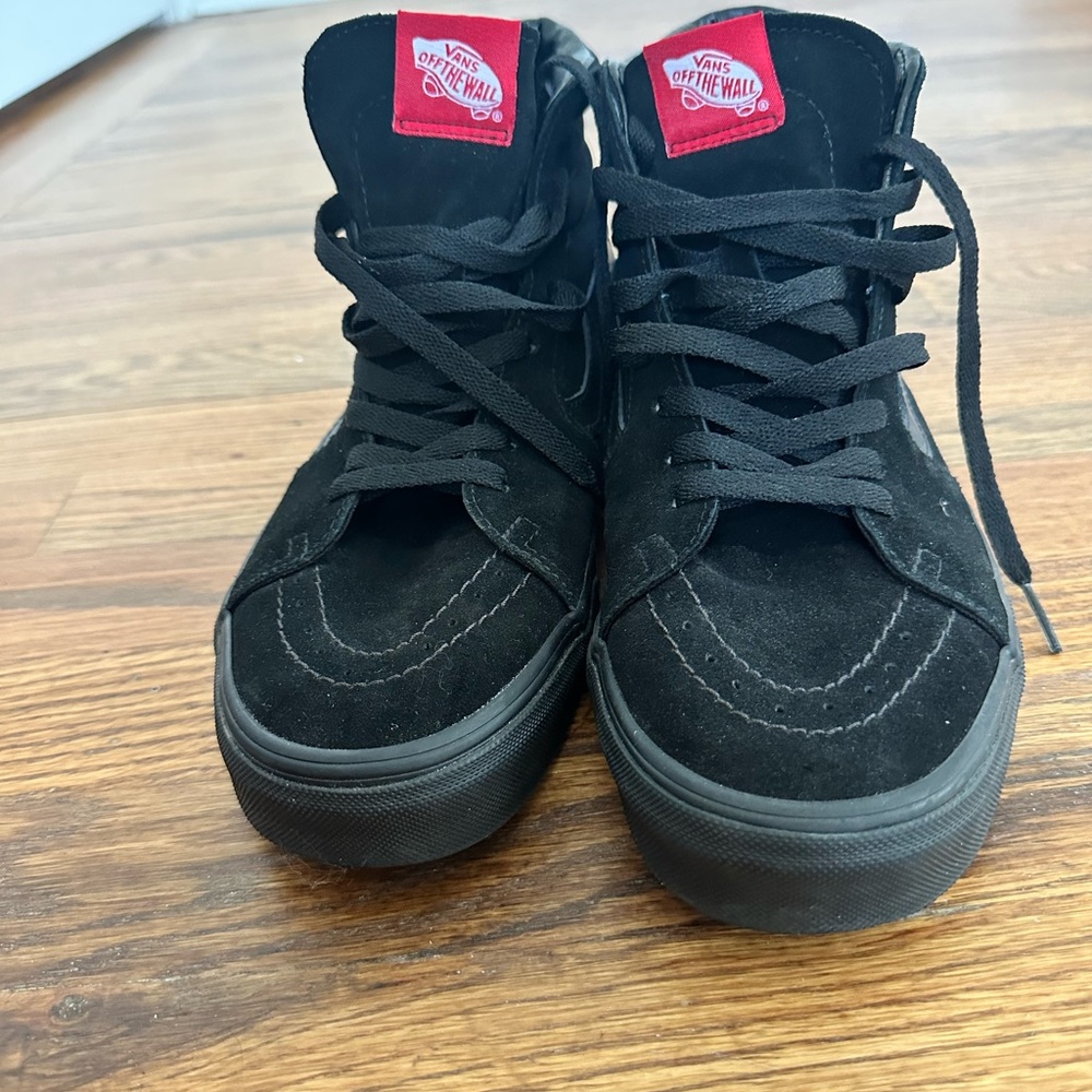 Vans Blackout Sk8-Hi